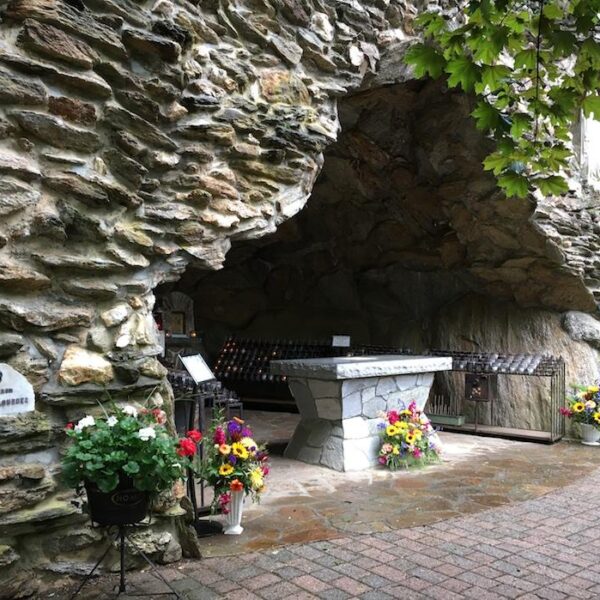 Lourdes of Litchfield grotto, Litchfield CT