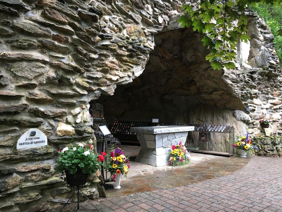 Lourdes of Litchfield grotto, Litchfield CT