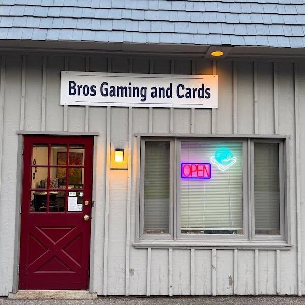 Bros Gaming and Cards